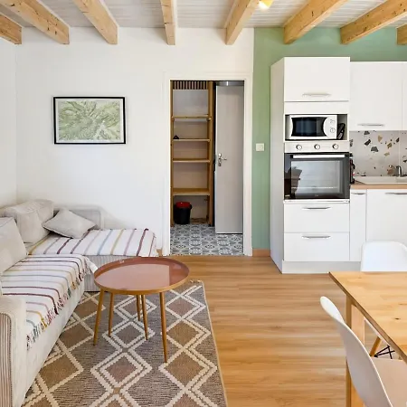 Holiday home Maison Familiale En Montagne - 6 Pers - Le Lioran Saint-Jacques-des-Blats